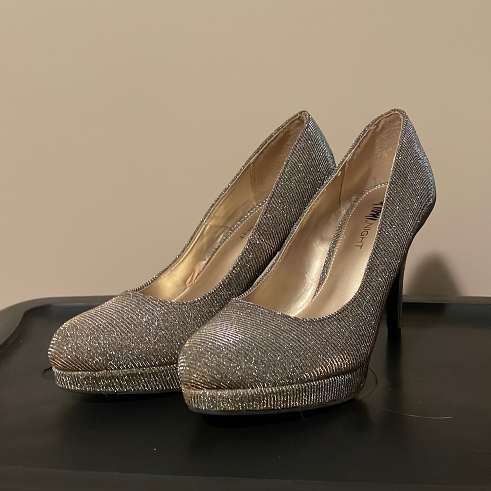 Fioni Night high heels.